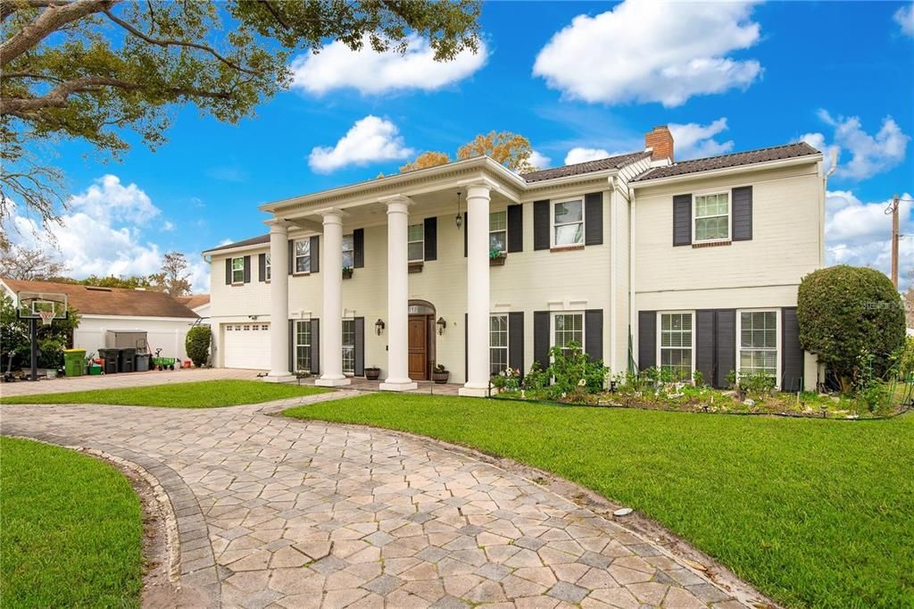 Attached, Backyard, Exterior, Facade, Georgian