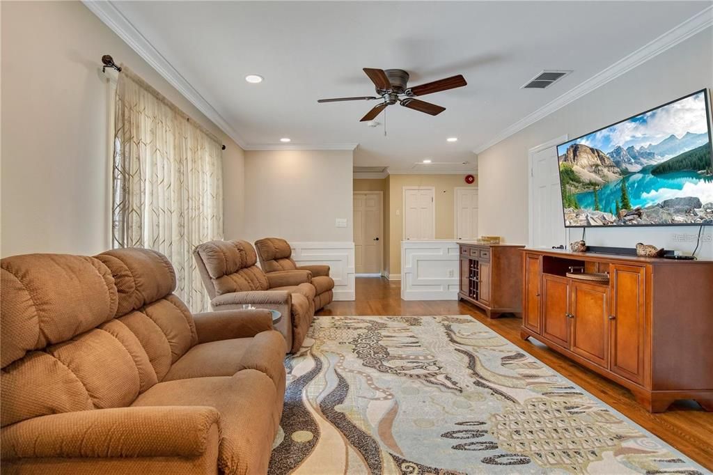 Home Theatre Room, Interior, Living room, Recessed Lighting, Wood Texture Flooring