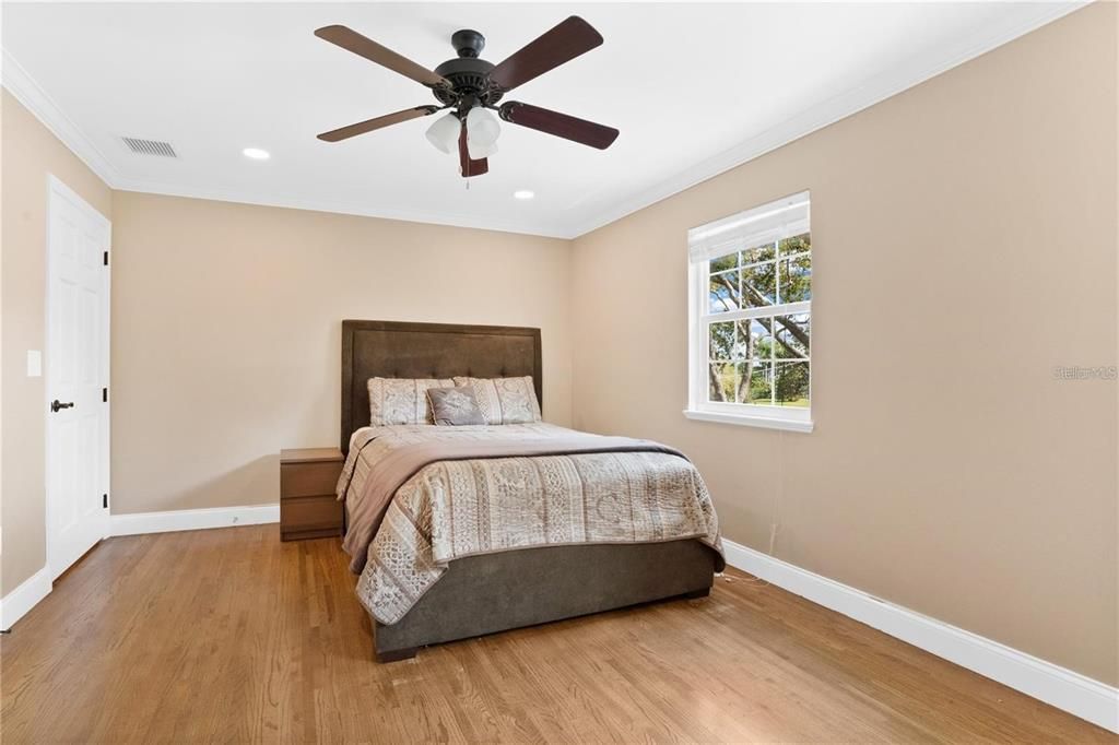 Bedroom, Interior, Recessed Lighting, Wood Texture Flooring
