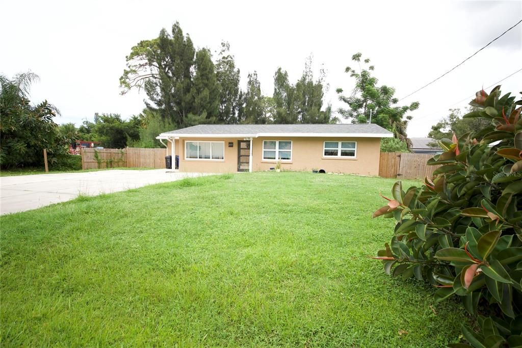 Backyard, Exterior