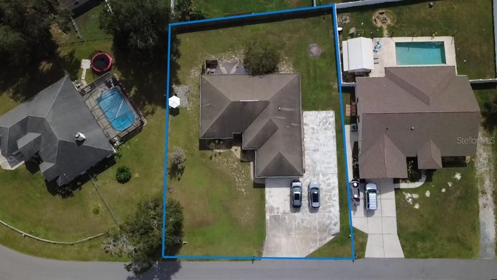 Exterior, Drone