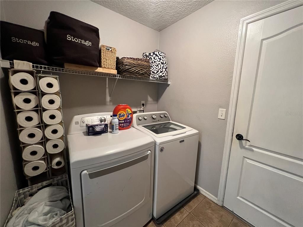 Interior, Washer