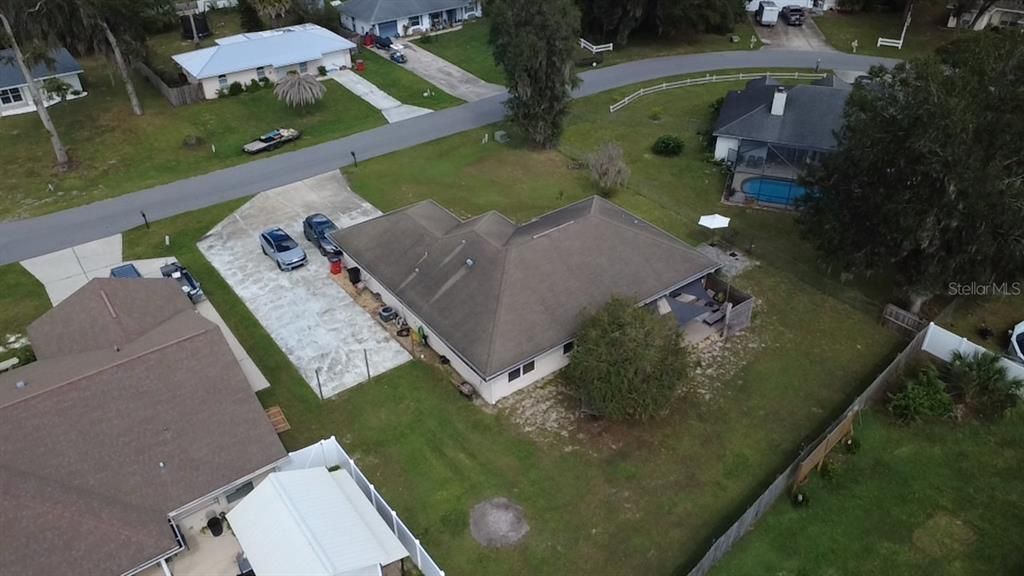 Exterior, Drone
