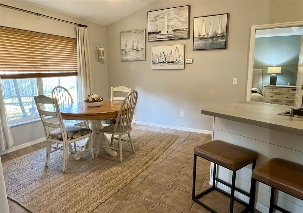 Dining room, Interior