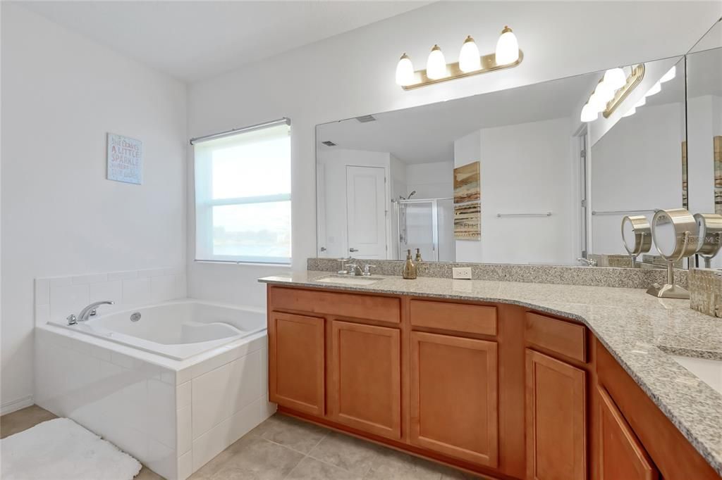 Bathroom, Dual Sink Vanities, Interior