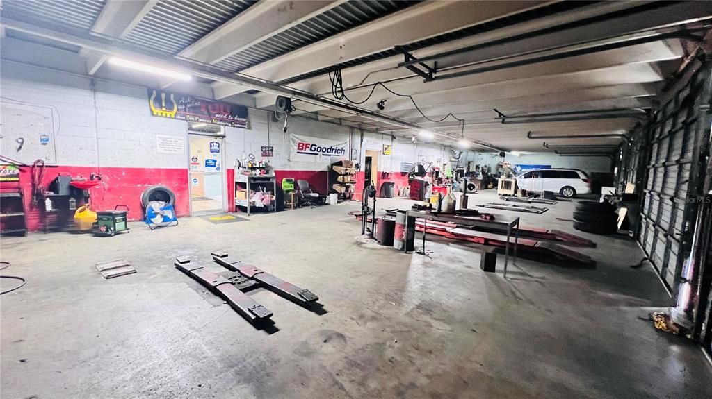 Fitness Equipment, Garage, Interior