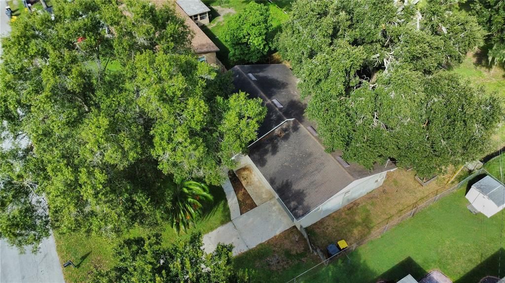 Exterior, Drone