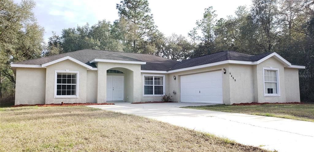 Attached, Backyard, Exterior, Facade, Ranch