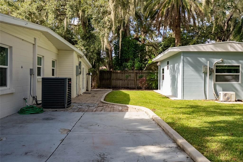 Backyard, Exterior