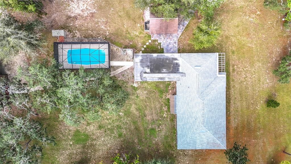 Exterior, Drone