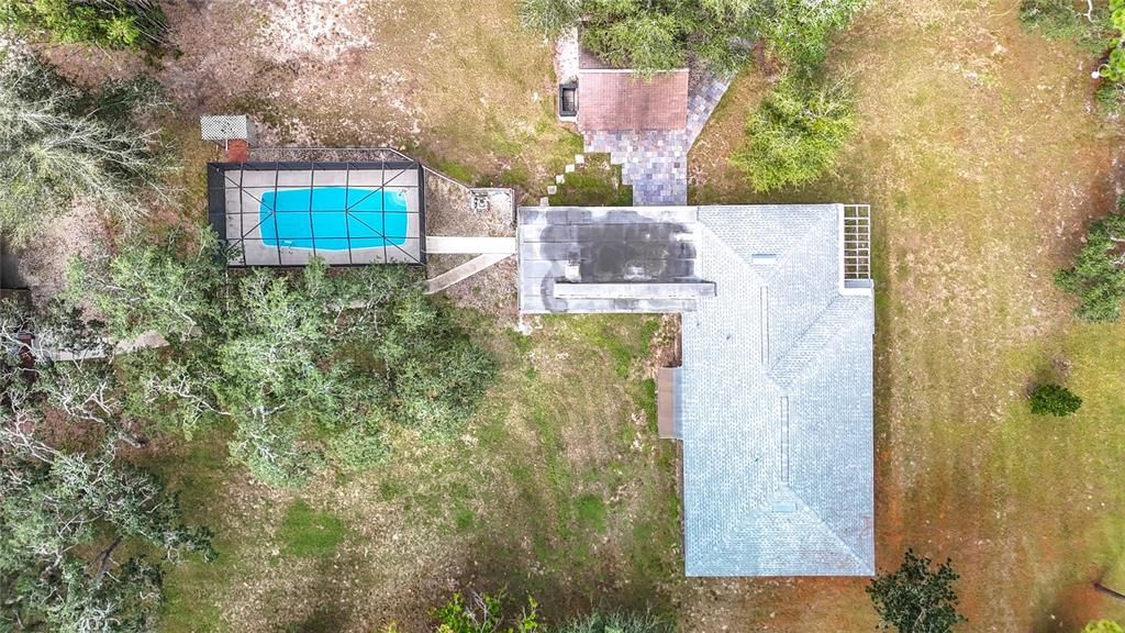 Exterior, Drone
