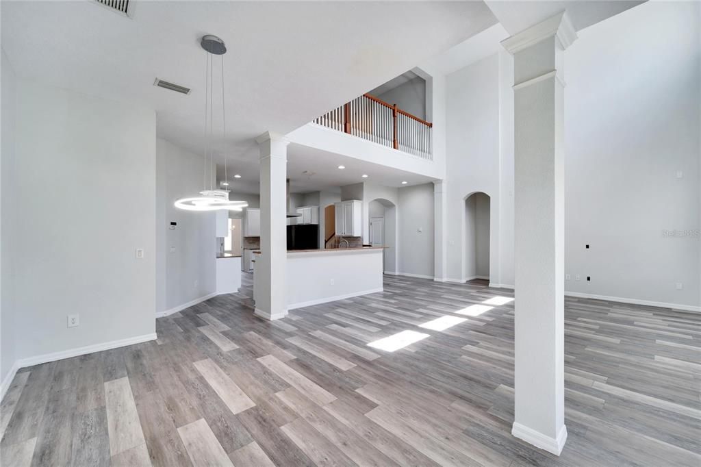 Interior, Pendant Lights, Recessed Lighting, Wood Texture Flooring