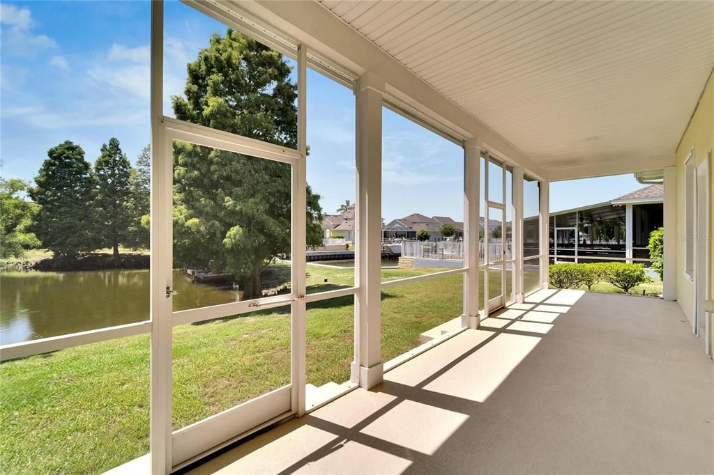 Interior, Sun Room, Water