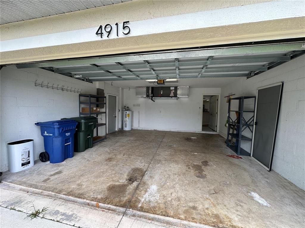 Garage, Interior