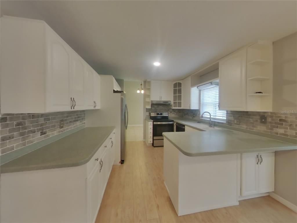 Interior, Kitchen, Recessed Lighting, Wood Texture Flooring