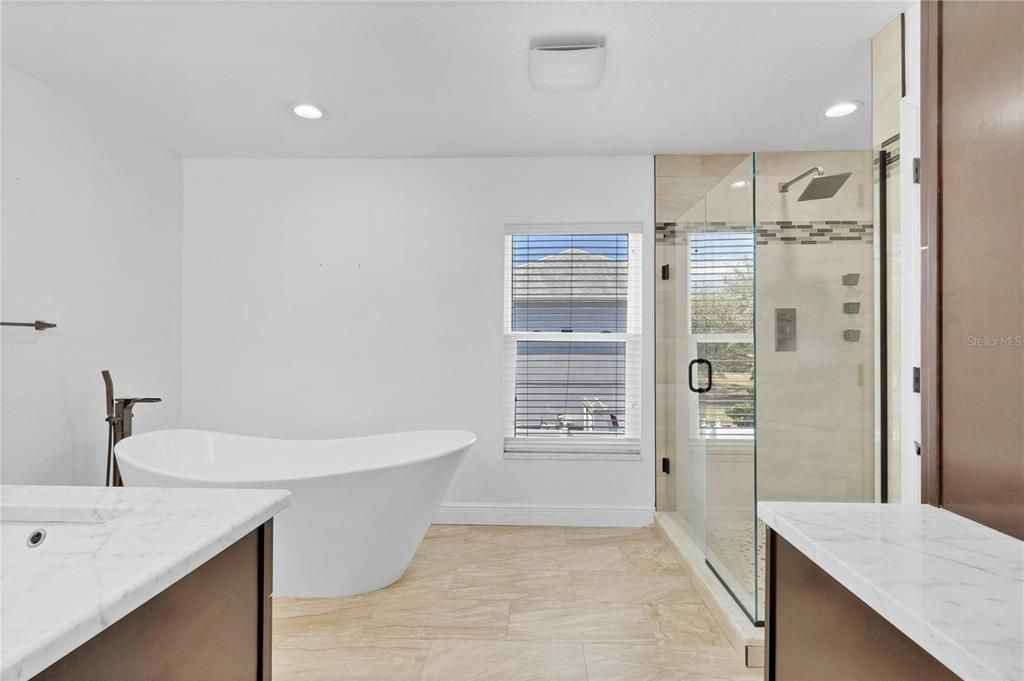 Bathroom, Free Standing Baths, Glass Shower, Interior, Recessed Lighting