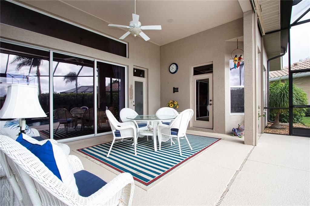 Dining room, Interior, Sun Room