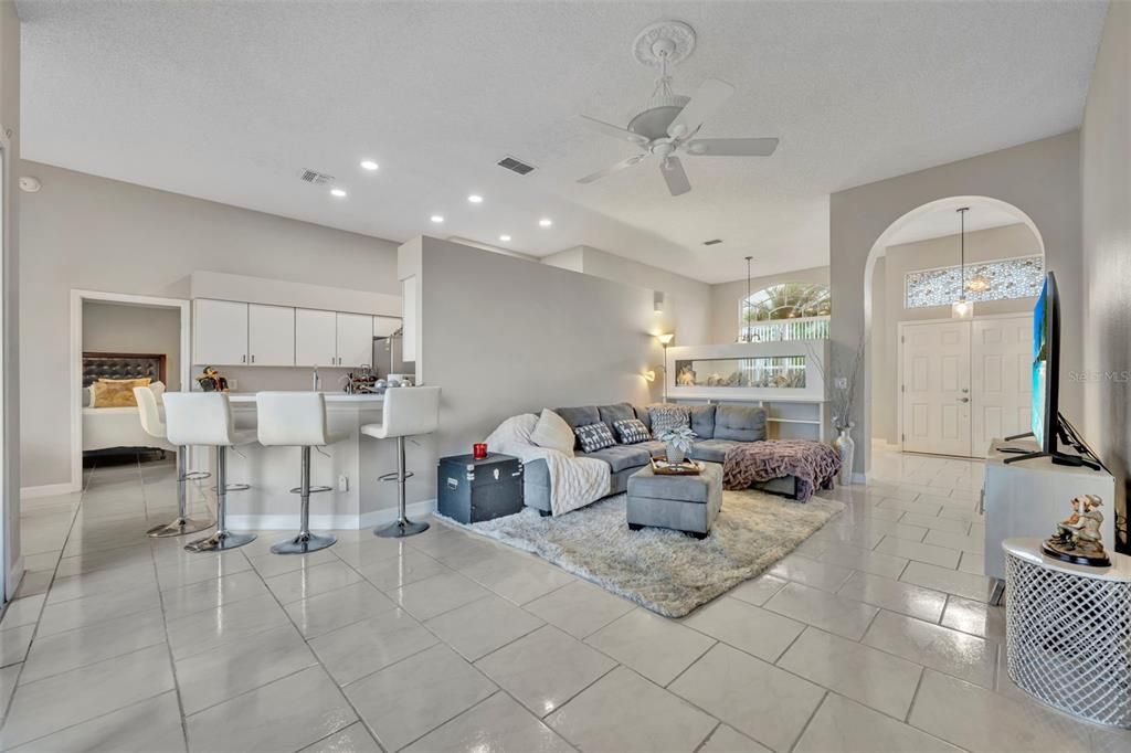 Interior, Kitchen, Living room, Pendant Lights, Recessed Lighting