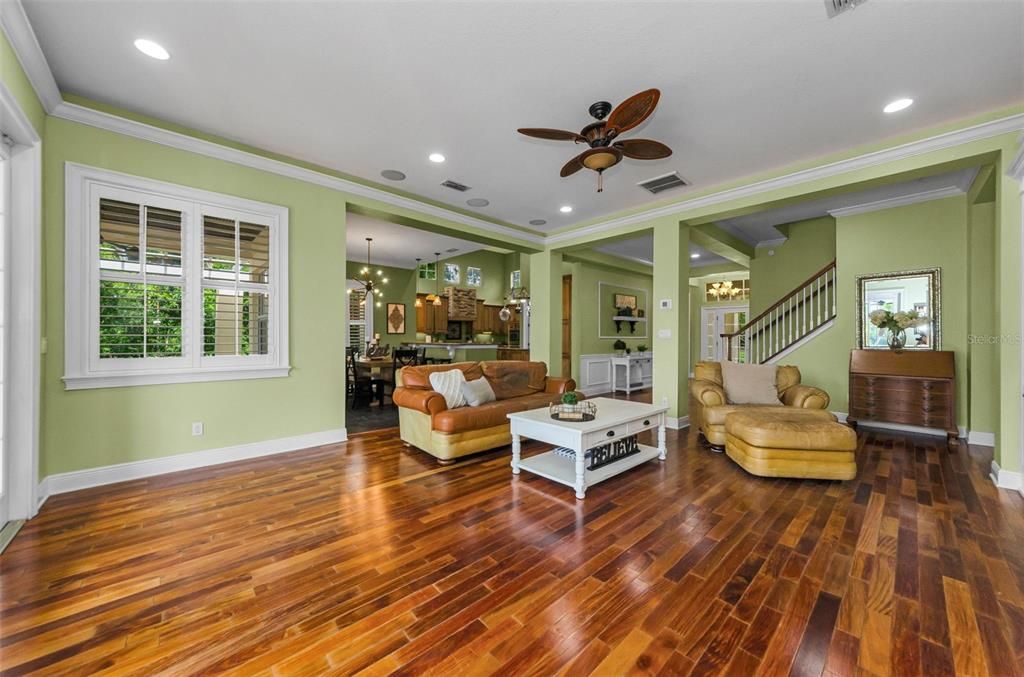 Chandelier, Interior, Living room, Pendant Lights, Recessed Lighting, Wood Texture Flooring