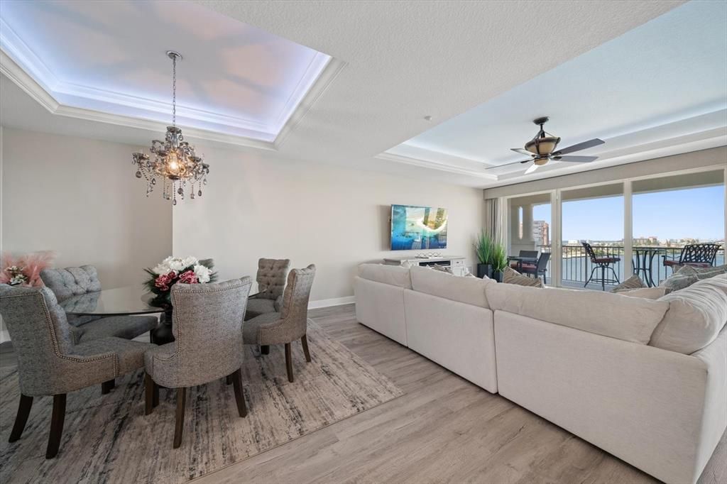 Chandelier, Dining room, Interior, Living room, Wood Texture Flooring
