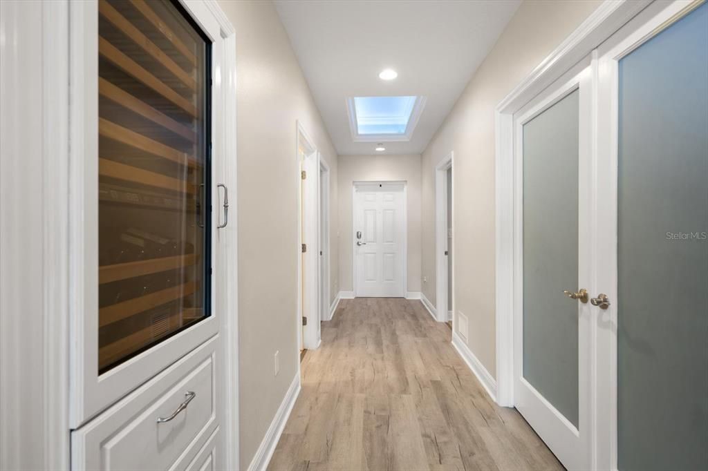 Interior, Recessed Lighting, Wood Texture Flooring