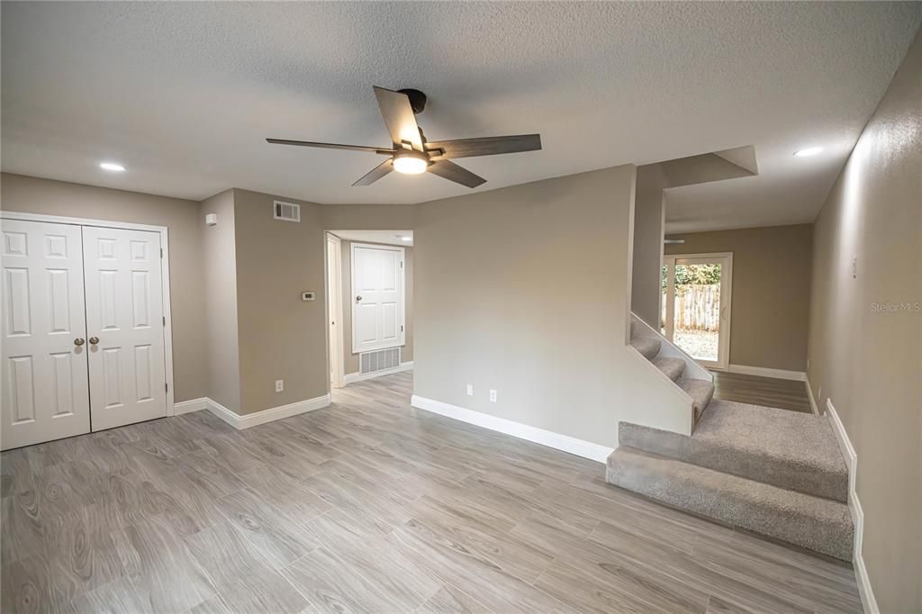 Empty room, Interior, Recessed Lighting, Wood Texture Flooring