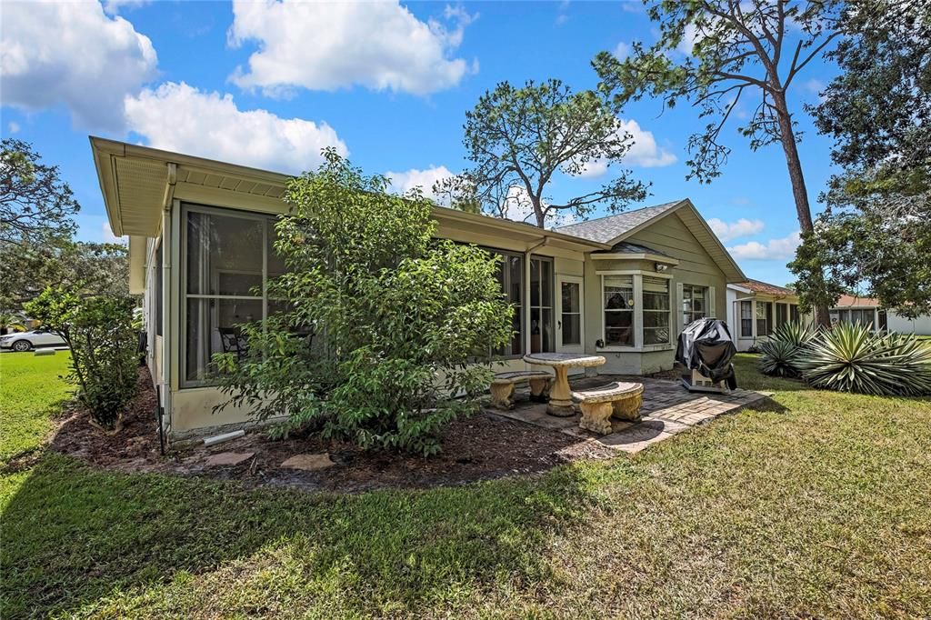 Backyard, Exterior