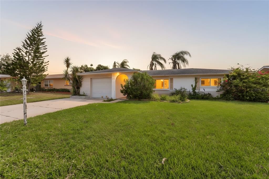 Attached, Backyard, Exterior, Facade, Ranch
