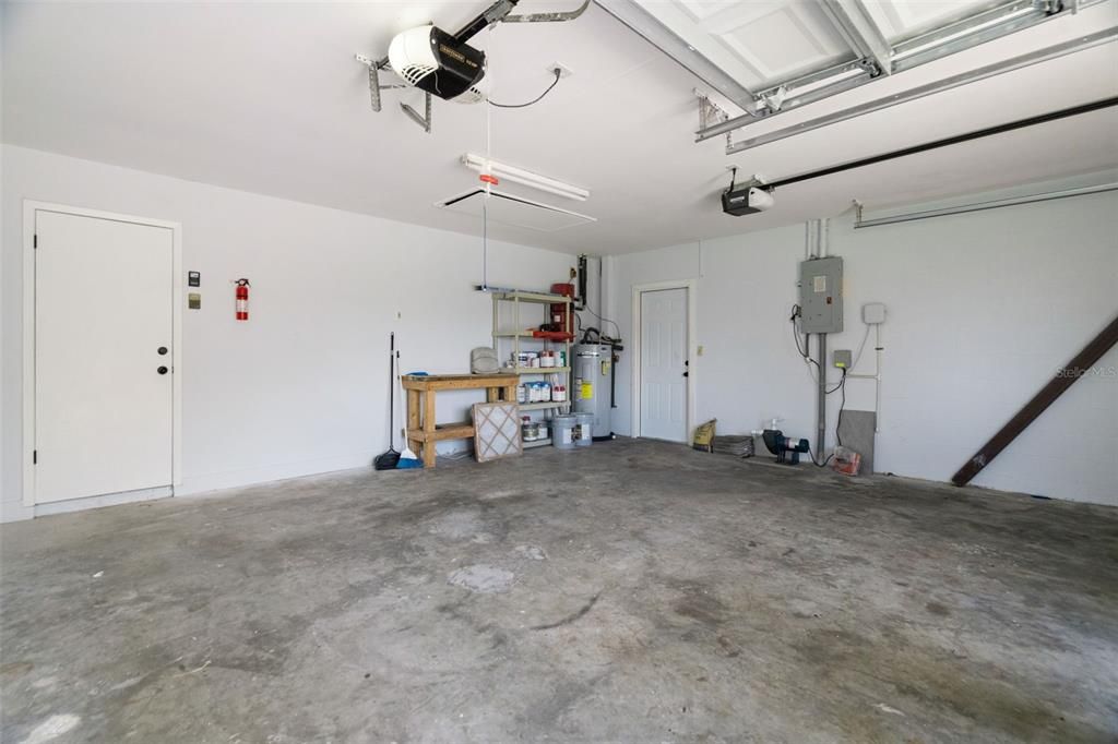 Garage, Interior