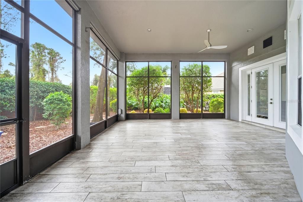 Empty room, Interior, Recessed Lighting, Sun Room, Wood Texture Flooring