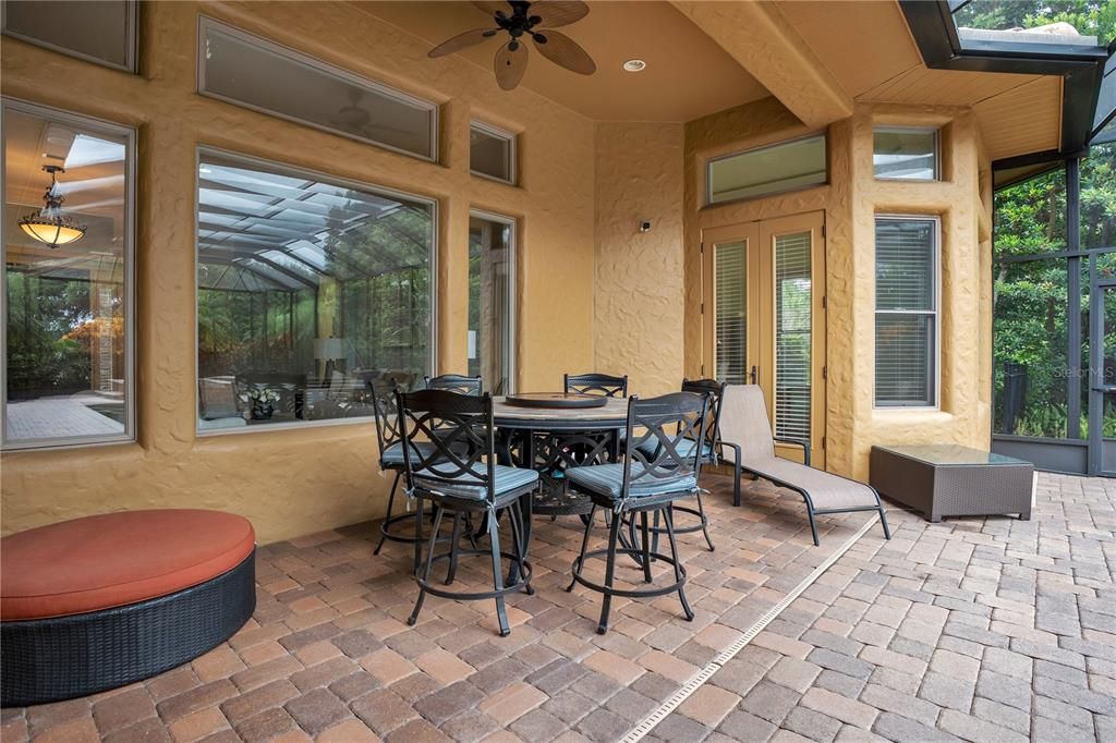 Dining room, Interior, Recessed Lighting, Sun Room