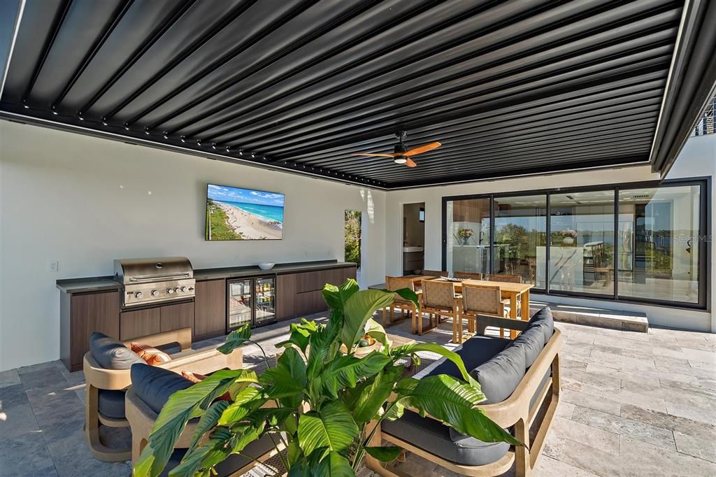 Dining room, Exterior, Outdoor Kitchen