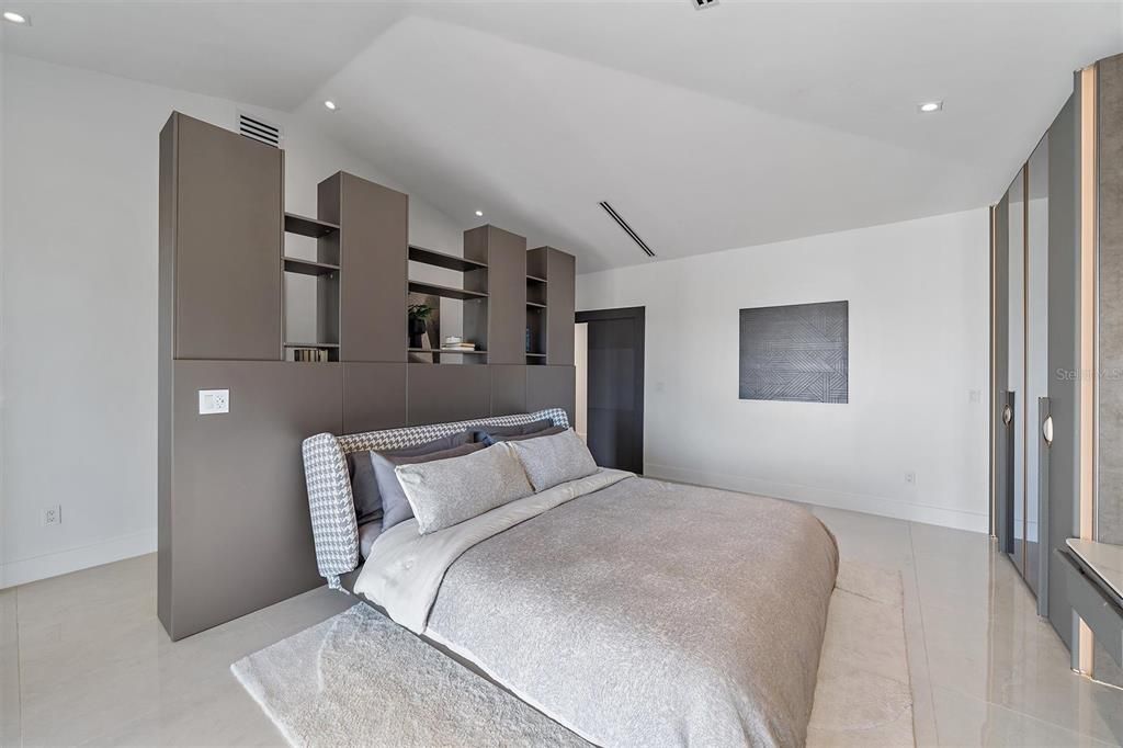 Bedroom, Interior, Recessed Lighting
