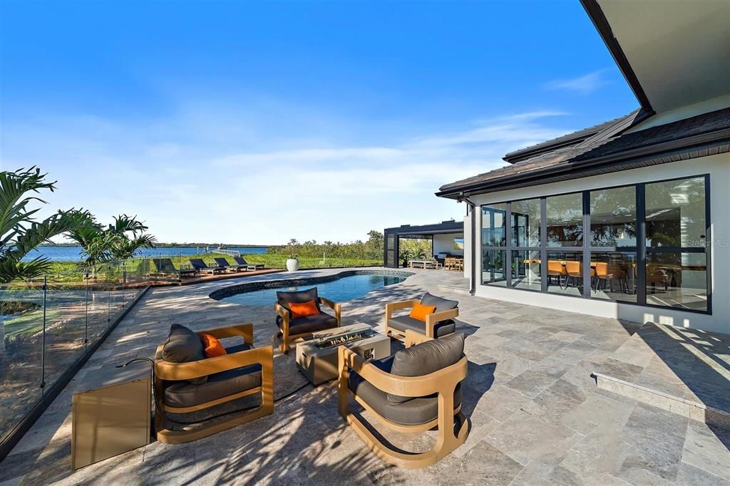 Exterior, Pool, Water