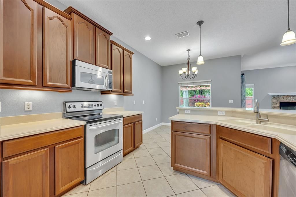 Chandelier, Fireplace, Interior, Kitchen, Pendant Lights, Recessed Lighting