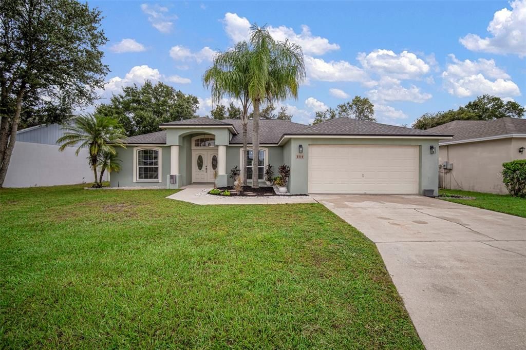 Attached, Backyard, Exterior, Facade, Ranch