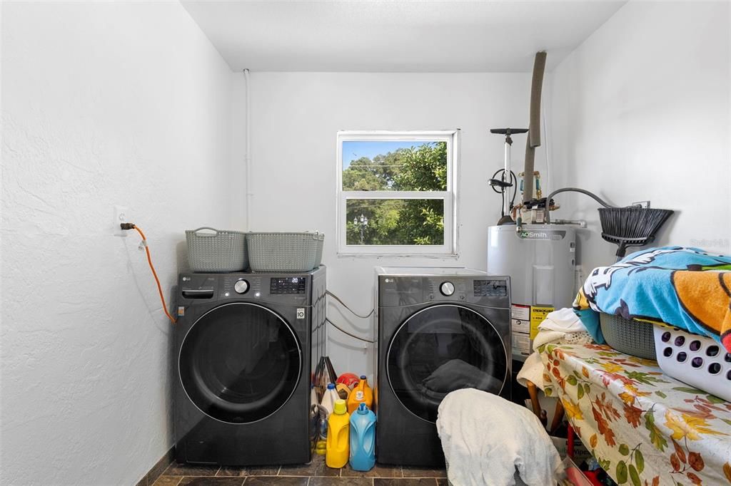 Interior, Washer