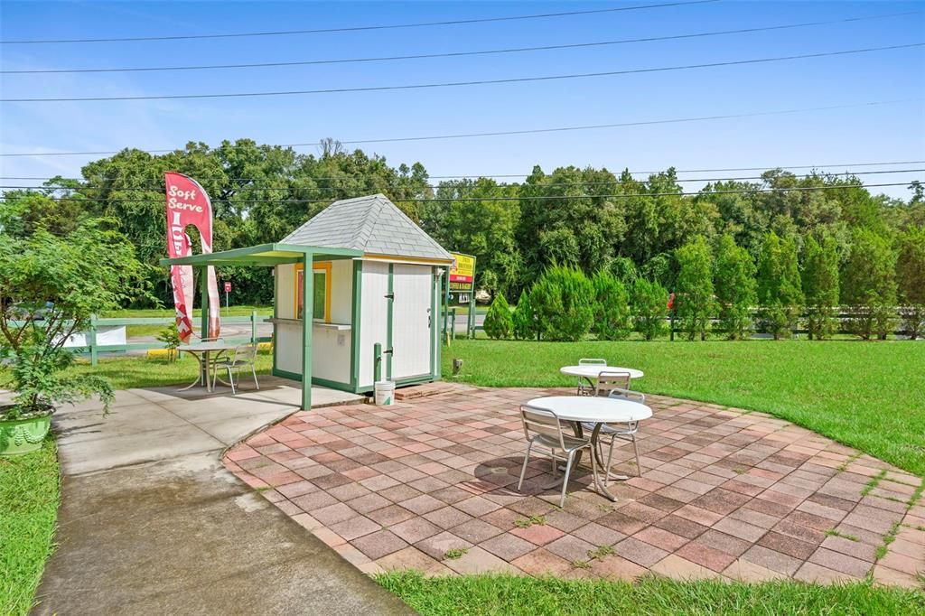 Backyard, Exterior, Playground