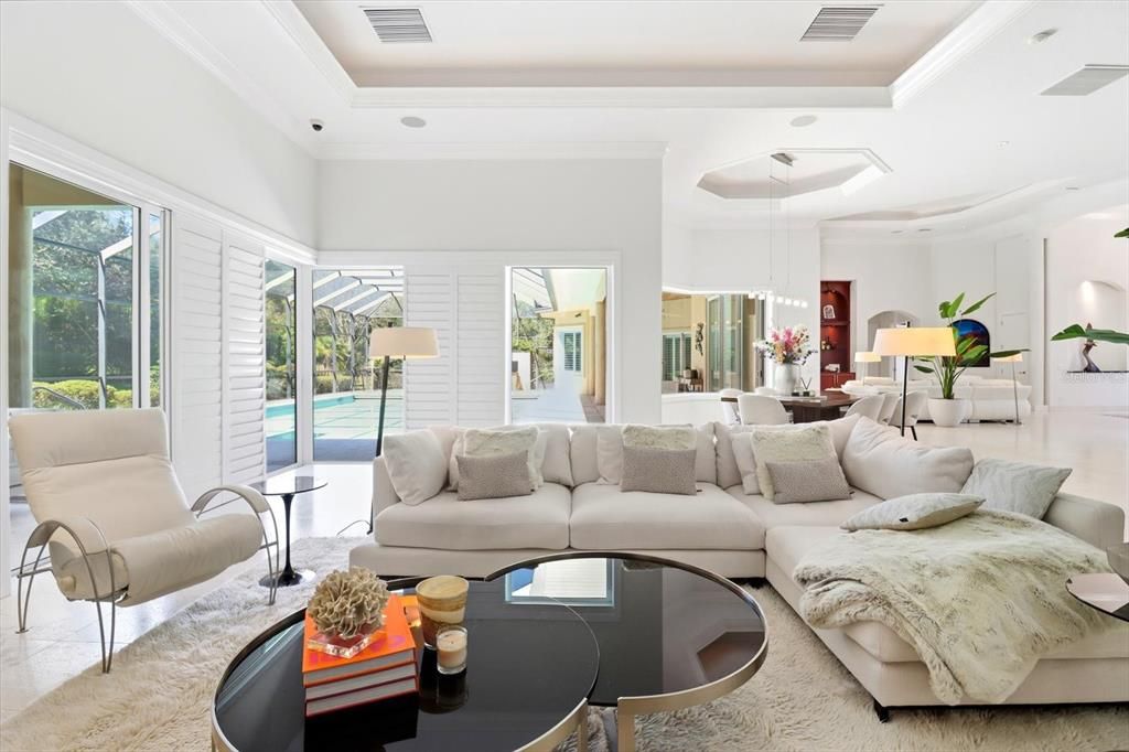 Interior, Living room, Pendant Lights, Recessed Lighting