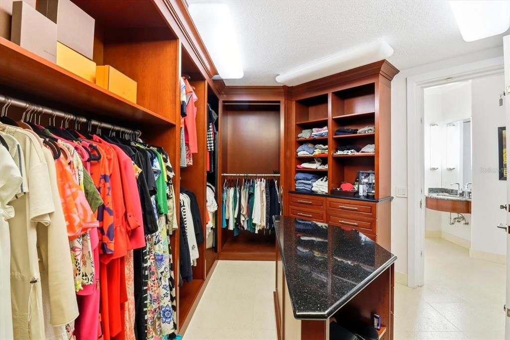 Interior, Walk-in Closets