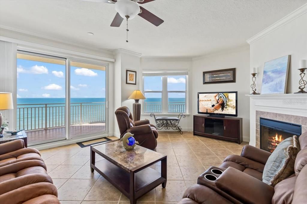 Fireplace, Interior, Living room, Water