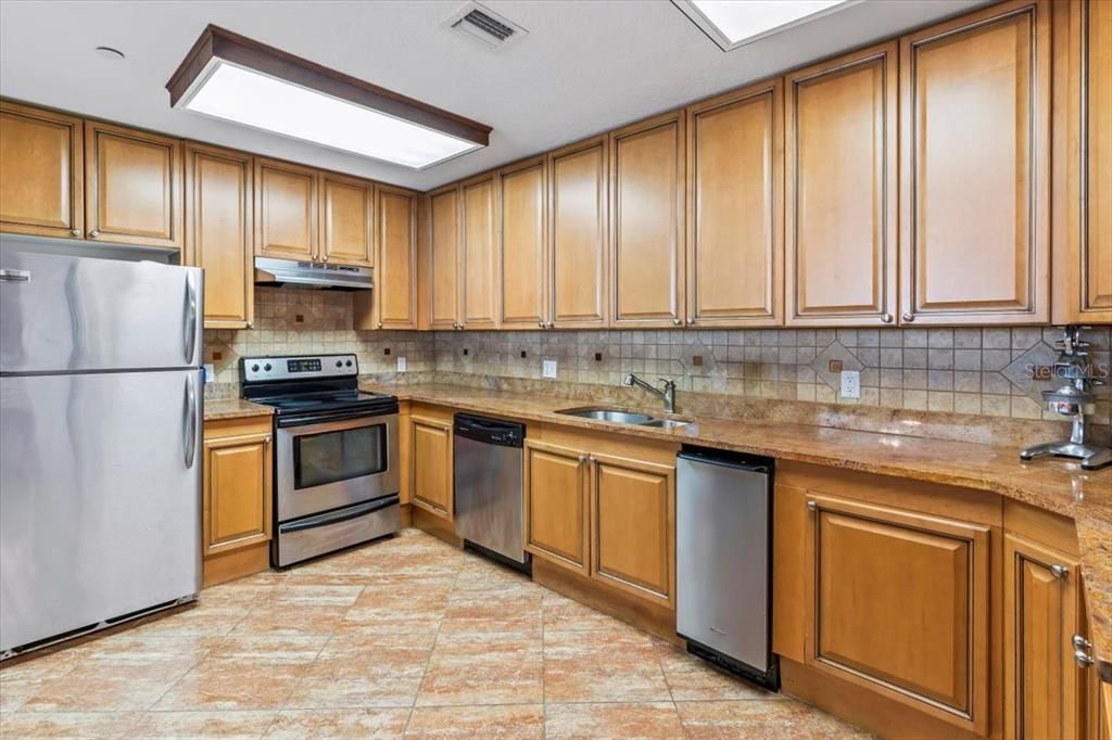 Interior, Kitchen, Stainless Steel Appliances