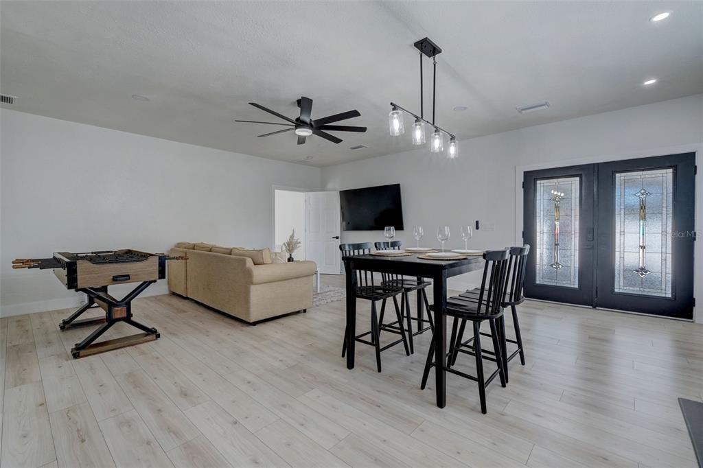 Game Room, Interior, Living room, Pendant Lights, Recessed Lighting, Wood Texture Flooring