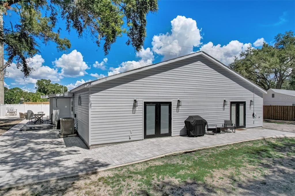 Backyard, Exterior