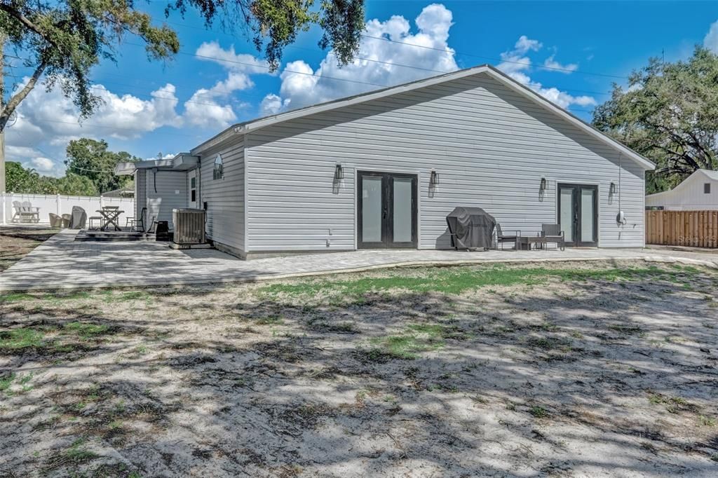 Backyard, Exterior