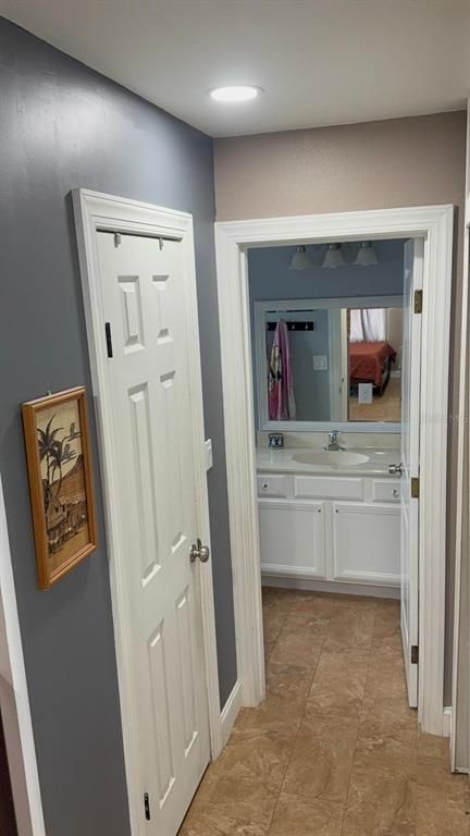 Bathroom, Interior, Recessed Lighting