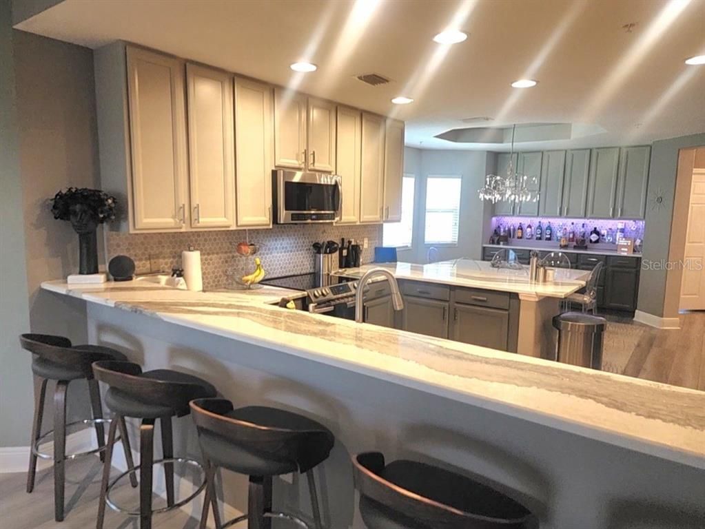 Interior, Kitchen, Pendant Lights, Recessed Lighting, Wood Texture Flooring