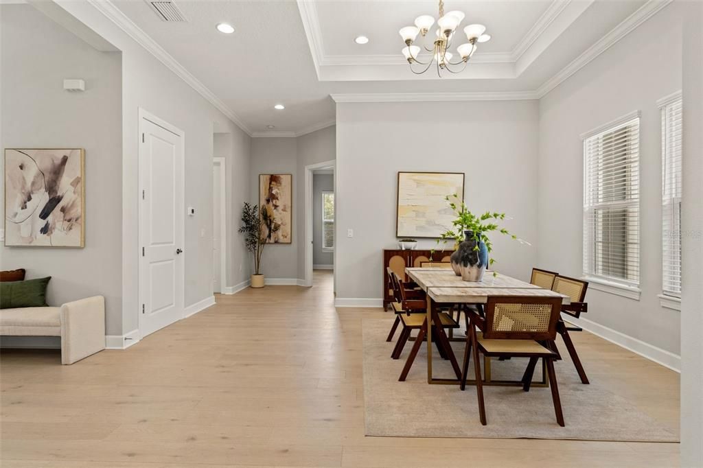 Chandelier, Dining room, Interior, Recessed Lighting, Wood Texture Flooring
