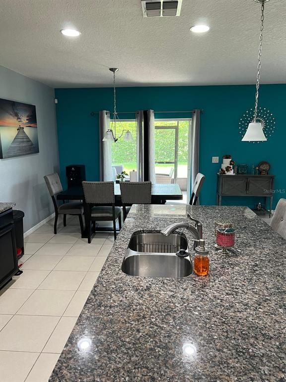 Dining room, Interior, Pendant Lights, Recessed Lighting