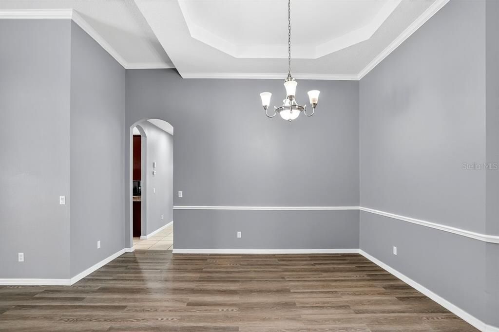 Chandelier, Empty room, Interior, Wood Texture Flooring